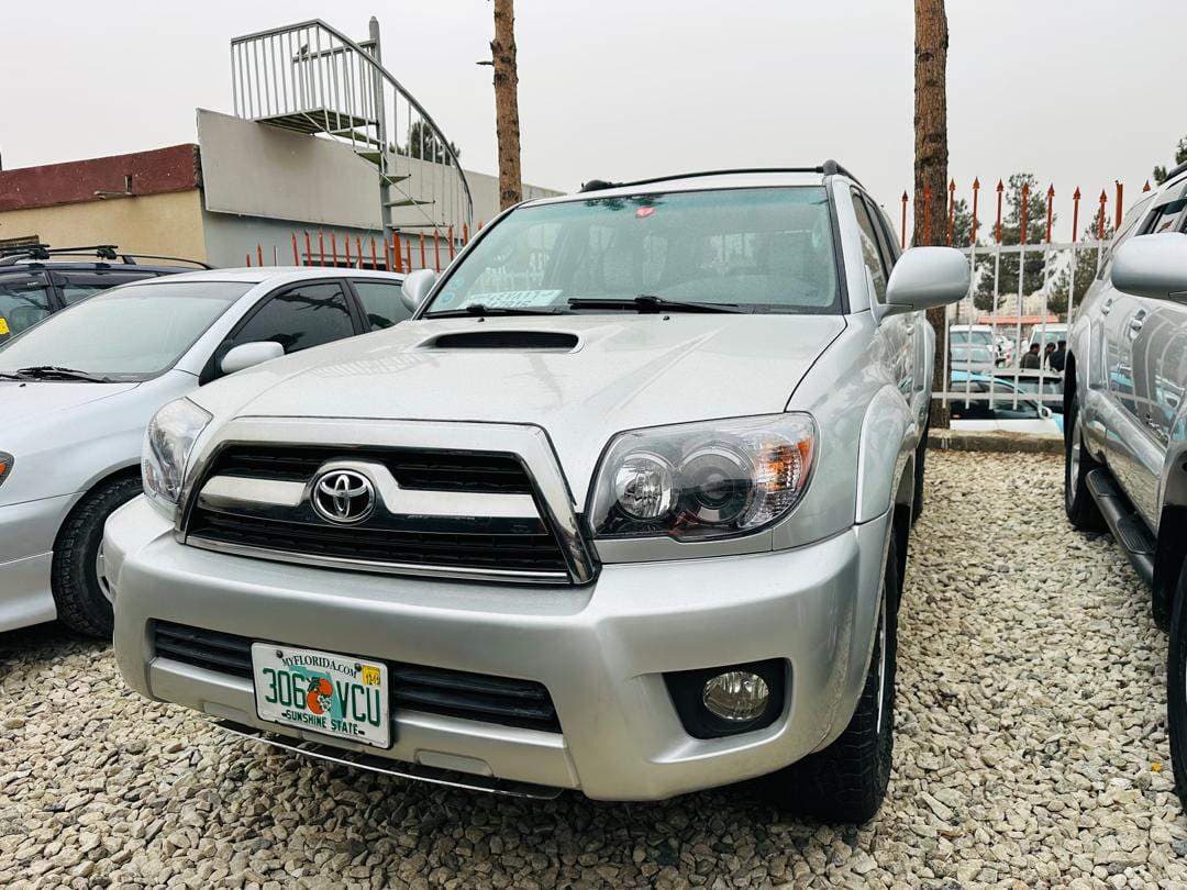 Toyota  4Runner 2004