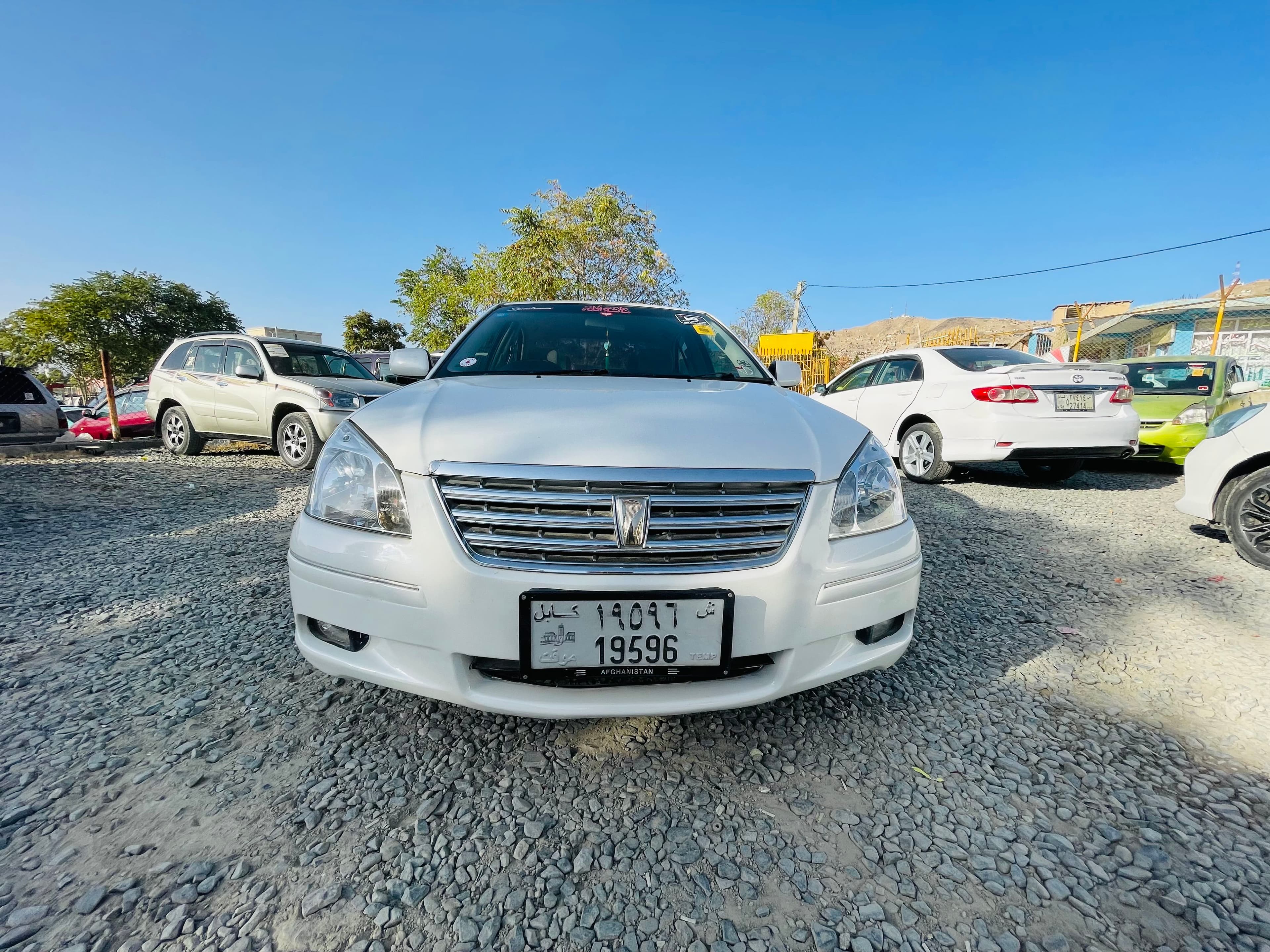 Toyota  Premio 2003