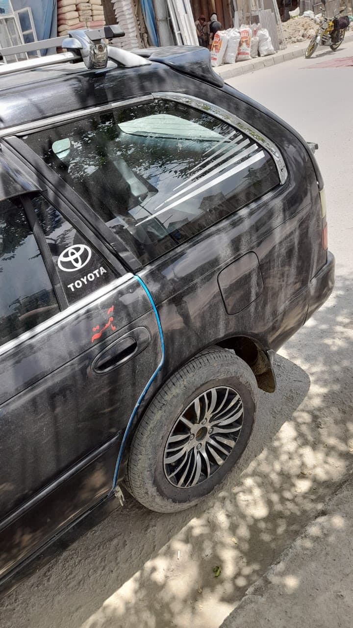 Toyota  Corolla 1998
