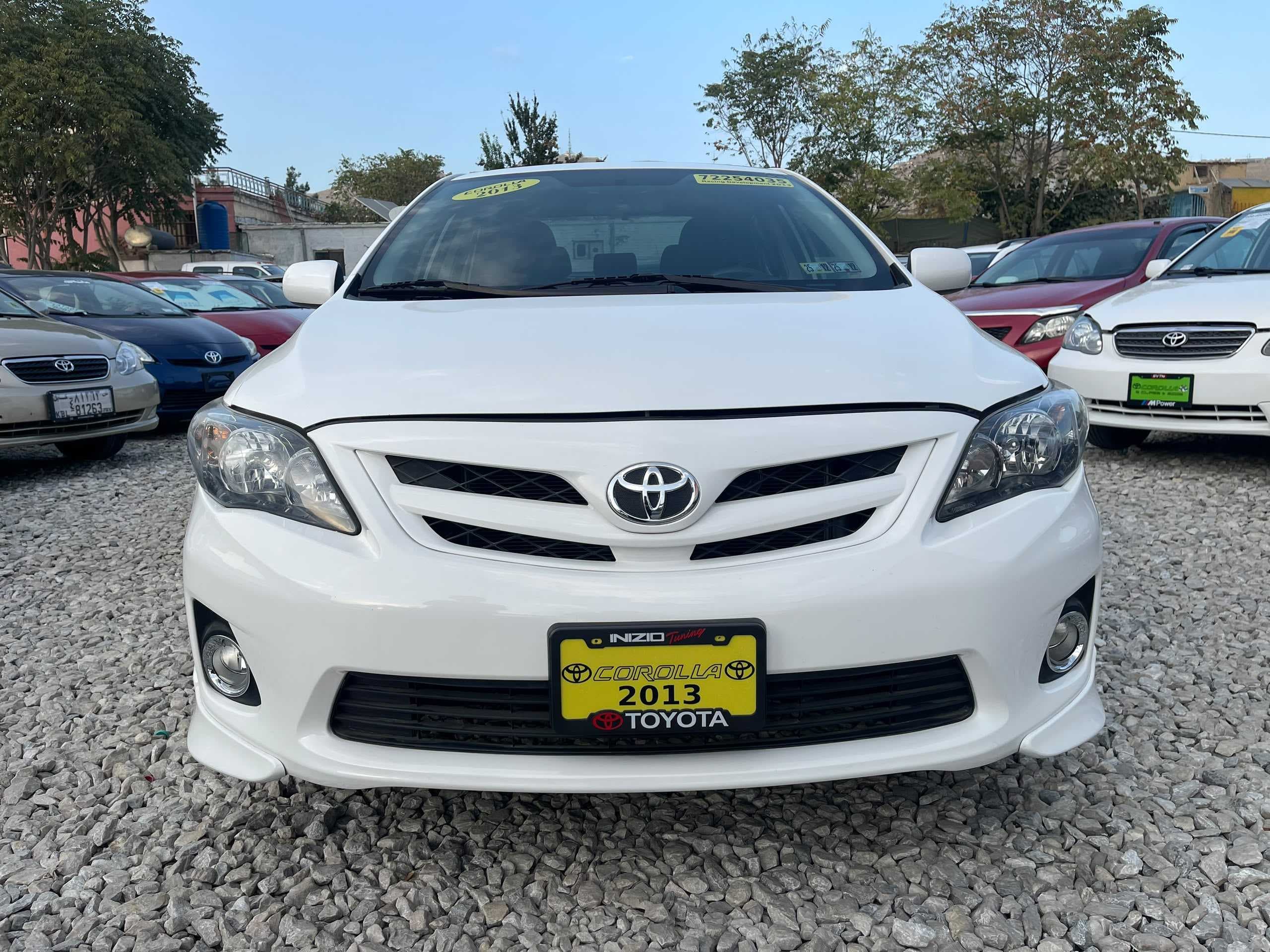 Toyota  Corolla 2013