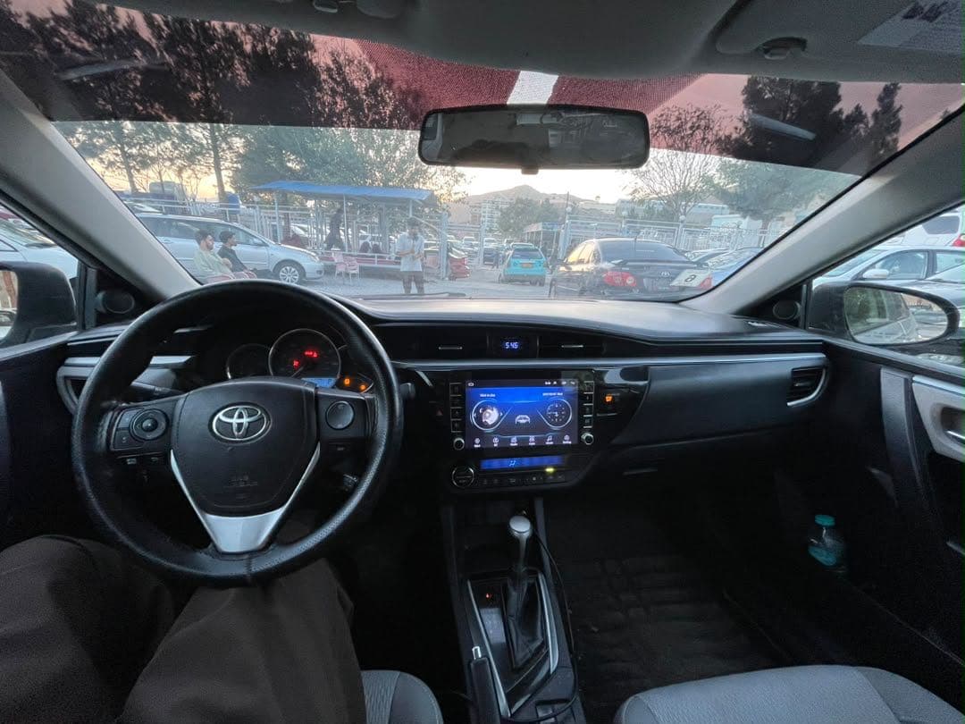 Toyota  Corolla 2016